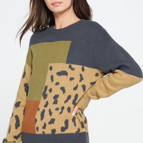 DAVI & DANI ANIMAL COLOUR BLOCK ROUND NECK SWEATER - Picture 1 of 8